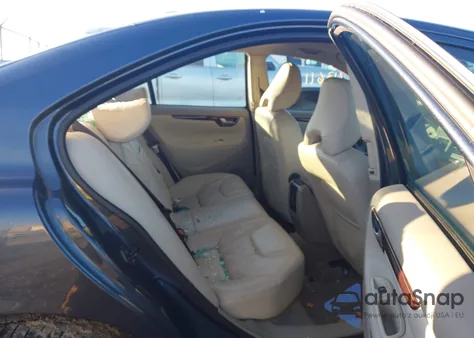 2006 Volvo S60 2.5T from USA, damaged, VIN YV1RH592062530705